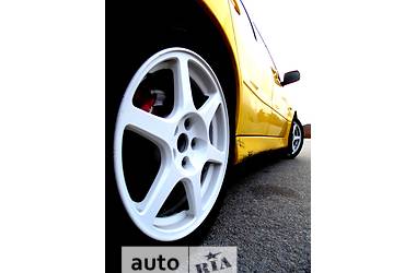 Седан Mitsubishi Lancer Evolution 2004 в 