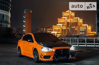 Седан Mitsubishi Lancer Evolution 2009 в 