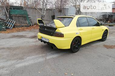 Седан Mitsubishi Lancer Evolution 2004 в 