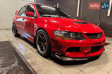 Седан Mitsubishi Lancer Evolution 2006 в Киеве