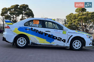 Седан Mitsubishi Lancer Evolution 2009 в 