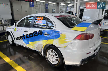 Седан Mitsubishi Lancer Evolution 2009 в 