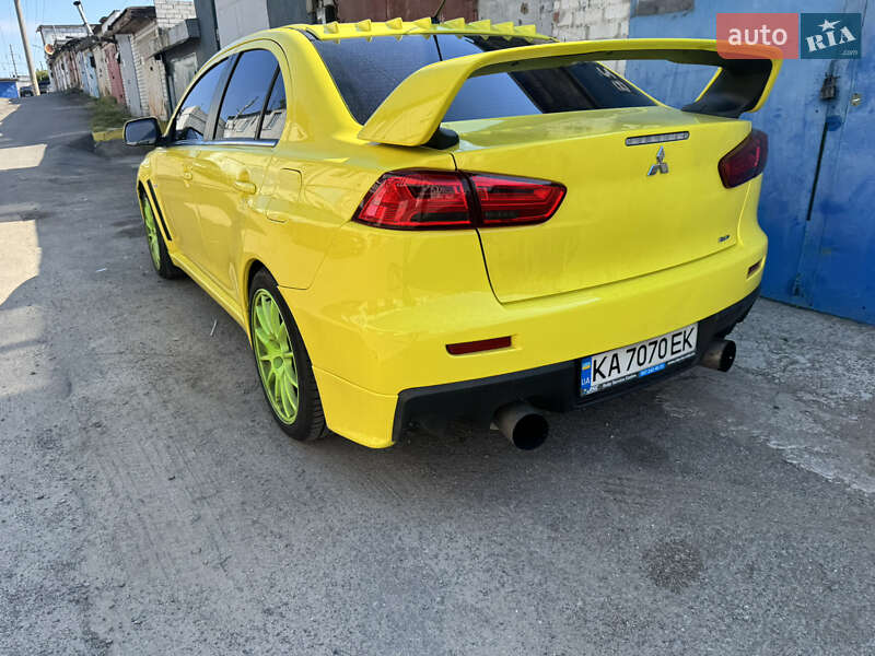 Седан Mitsubishi Lancer Evolution 2008 в Києві