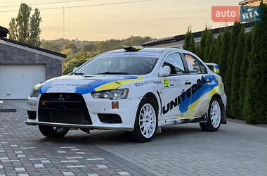 Седан Mitsubishi Lancer Evolution 2009 в Черновцах фото 2 Седан Mitsubishi Lancer Evolution 2009 в Черновцах