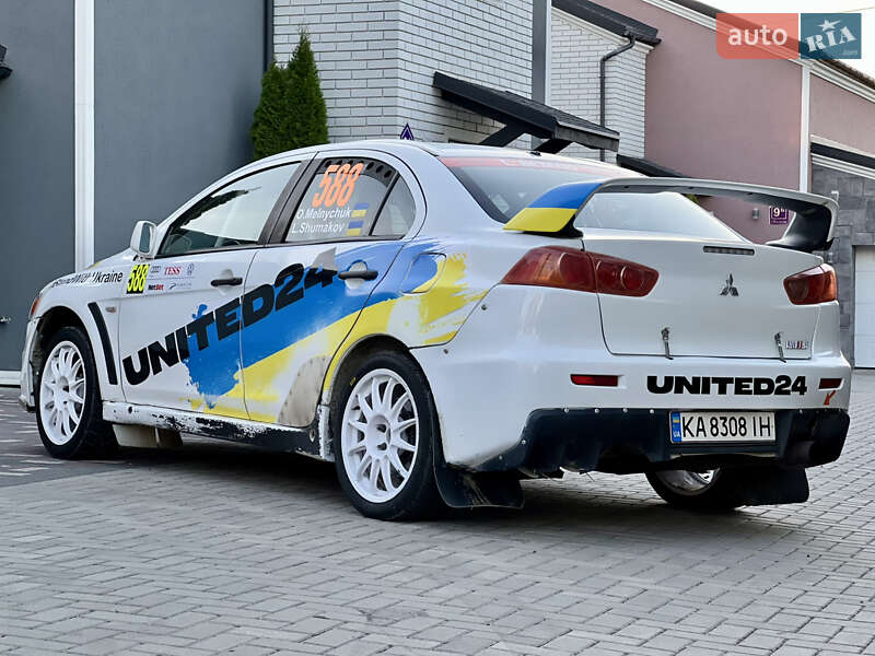 Седан Mitsubishi Lancer Evolution 2009 в Черновцах фото 10 Седан Mitsubishi Lancer Evolution 2009 в Черновцах