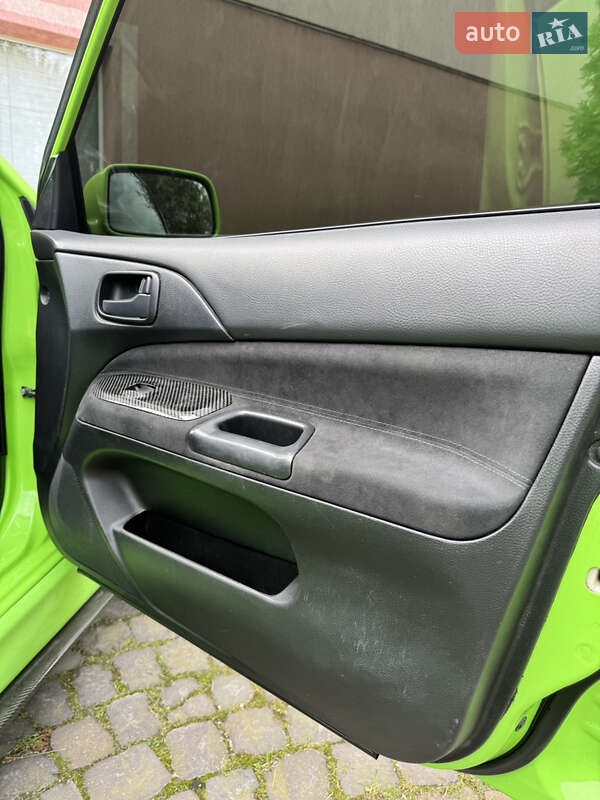 Седан Mitsubishi Lancer Evolution 2006 в Львове фото 22 Седан Mitsubishi Lancer Evolution 2006 в Львове