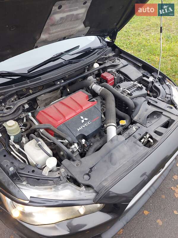 Седан Mitsubishi Lancer Evolution 2008 в Нетешине