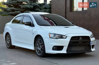 Седан Mitsubishi Lancer Evolution 2015 в Днепре