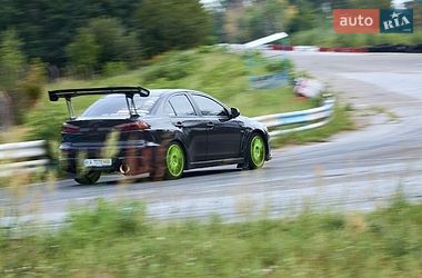 Седан Mitsubishi Lancer Evolution 2008 в Киеве