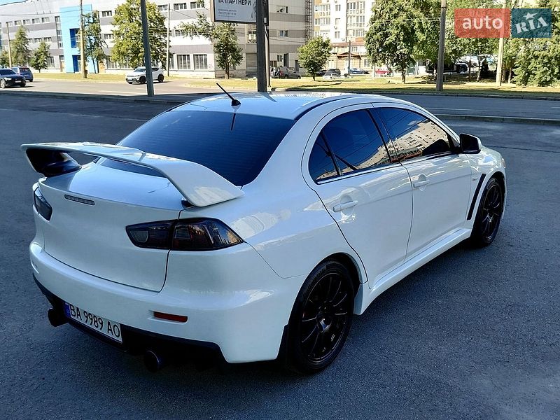 Седан Mitsubishi Lancer Evolution 2008 в Харкові фото 9 Седан Mitsubishi Lancer Evolution 2008 в Харкові