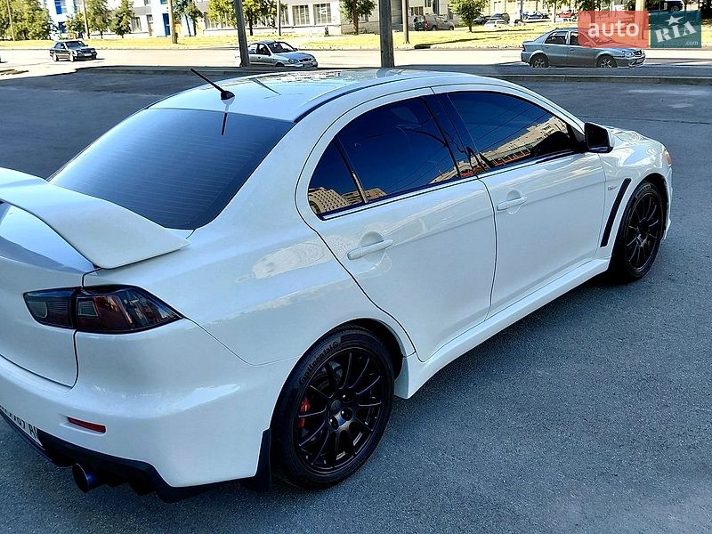 Седан Mitsubishi Lancer Evolution 2008 в Харкові фото 8 Седан Mitsubishi Lancer Evolution 2008 в Харкові