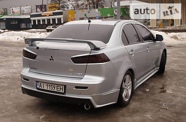 Седан Mitsubishi Lancer X 2008 в Киеве