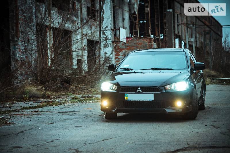 Седан Mitsubishi Lancer 2008 в Виннице
