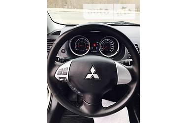 Седан Mitsubishi Lancer 2012 в Киеве