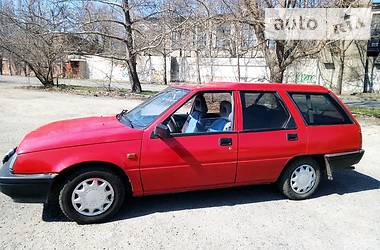 Универсал Mitsubishi Lancer 1988 в Николаеве