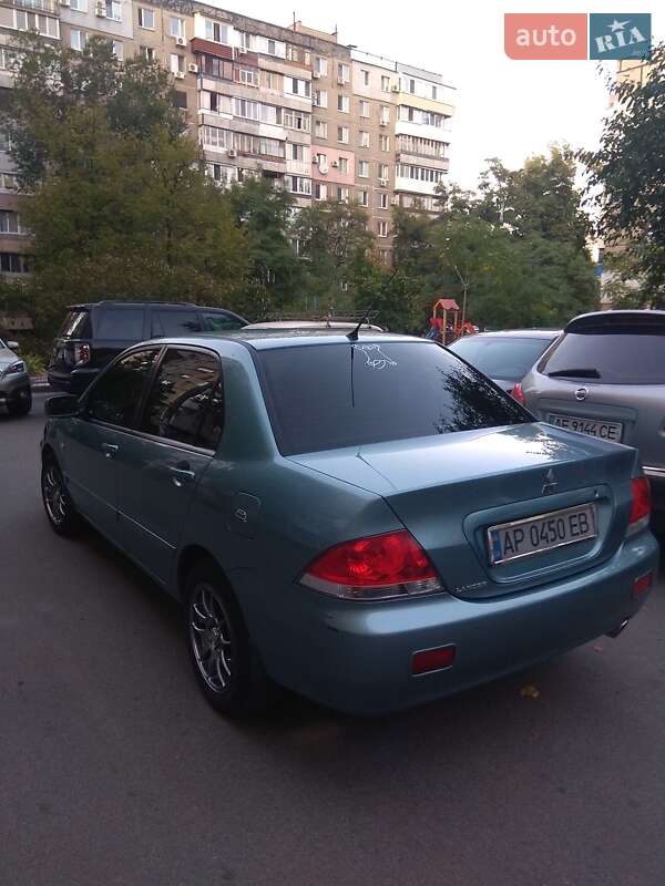 Седан Mitsubishi Lancer 2006 в Днепре