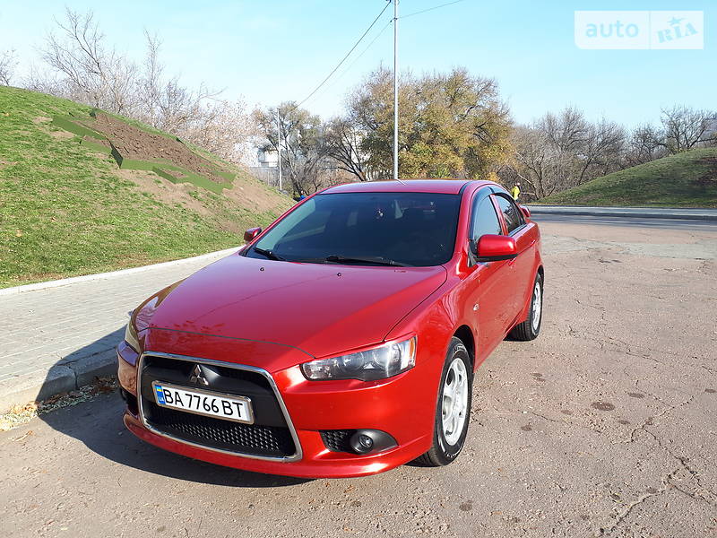 Седан Mitsubishi Lancer 2012 в Кропивницком