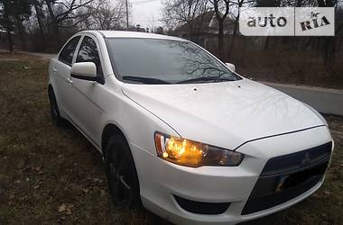 Седан Mitsubishi Lancer 2010 в Киеве