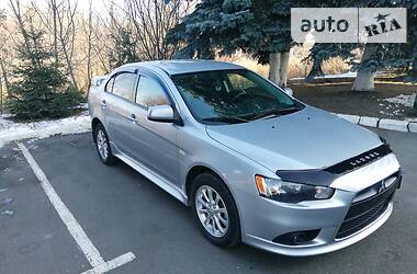 Седан Mitsubishi Lancer 2014 в Изяславе