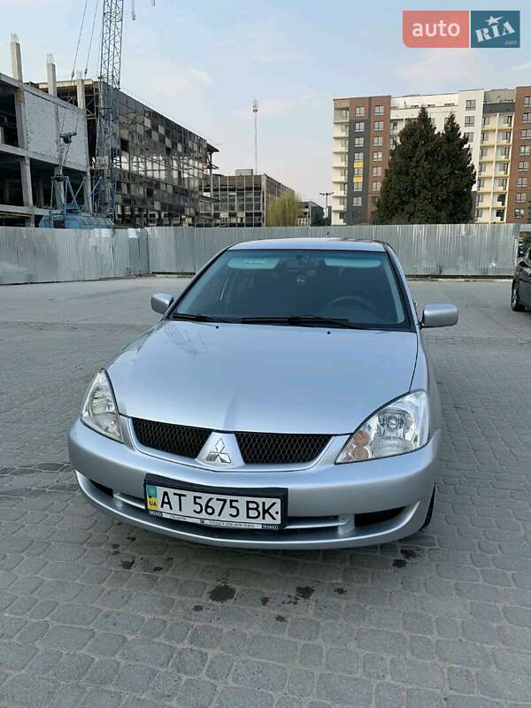 Седан Mitsubishi Lancer 2006 в Ивано-Франковске