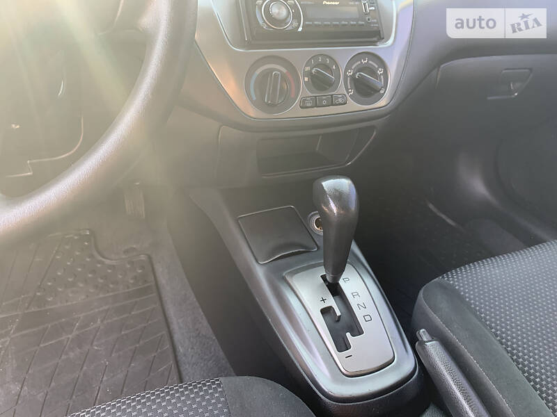 Седан Mitsubishi Lancer 2009 в Дніпрі