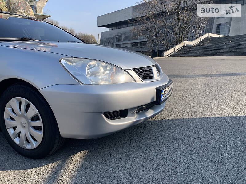 Седан Mitsubishi Lancer 2009 в Дніпрі