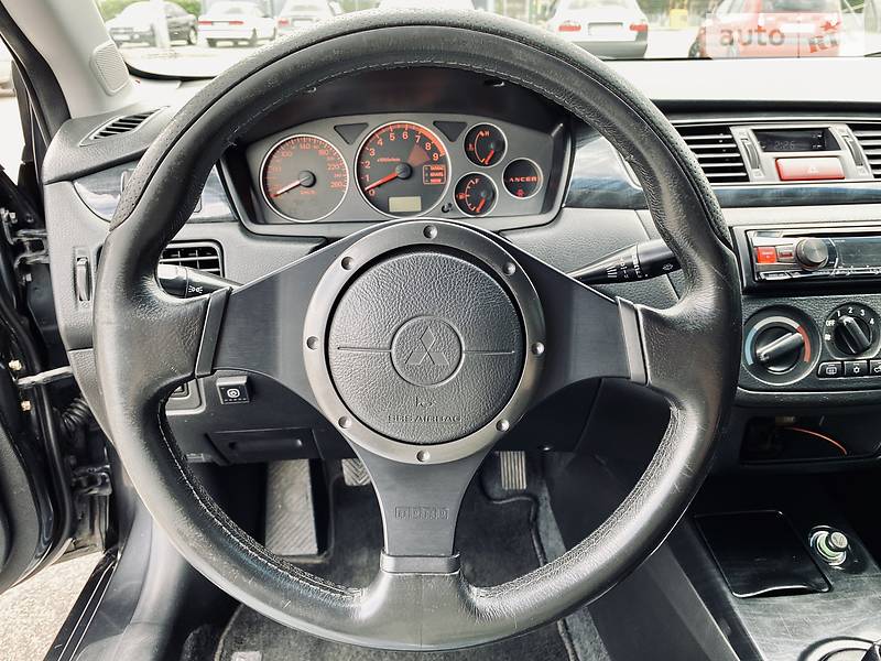 Седан Mitsubishi Lancer 2004 в Дніпрі