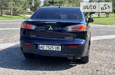 Седан Mitsubishi Lancer 2014 в Днепре