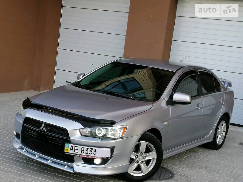 Седан Mitsubishi Lancer 2009 в Дніпрі фото 2 Седан Mitsubishi Lancer 2009 в Дніпрі