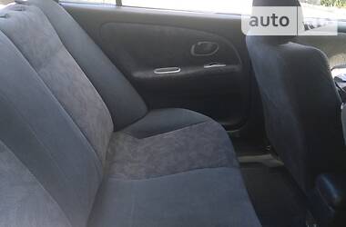 Седан Mitsubishi Lancer 1998 в 