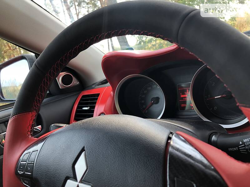 Седан Mitsubishi Lancer 2010 в Броварах