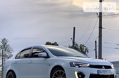 Седан Mitsubishi Lancer 2015 в Одессе