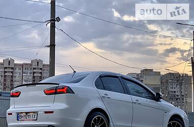 Седан Mitsubishi Lancer 2015 в Одессе