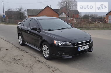 Седан Mitsubishi Lancer 2015 в Ахтырке