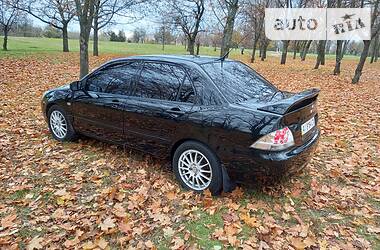 Седан Mitsubishi Lancer 2005 в Никополе