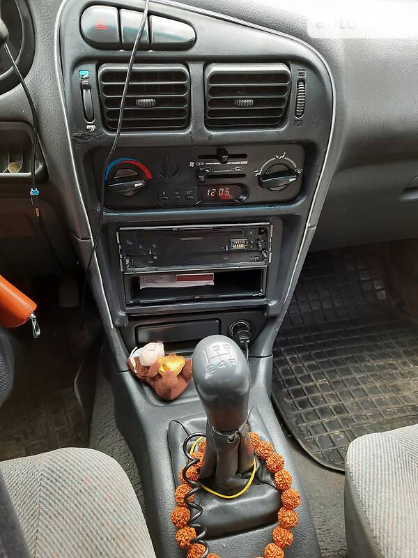 Седан Mitsubishi Lancer 1993 в Верхнеднепровске