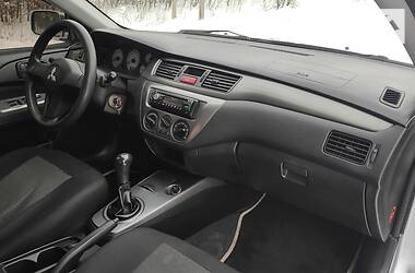 Седан Mitsubishi Lancer 2009 в Золотоноше