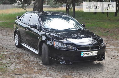 Седан Mitsubishi Lancer 2015 в Ахтырке