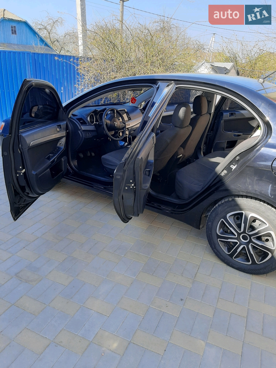 2011 Mitsubishi Lancer - мініатюра 13