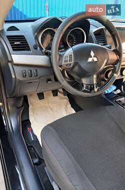 Седан Mitsubishi Lancer 2011 в Ивано-Франковске