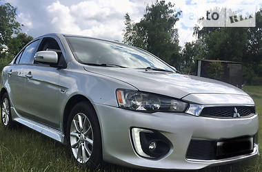 Седан Mitsubishi Lancer 2015 в Рівному