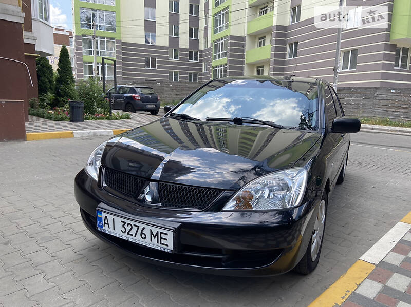 Седан Mitsubishi Lancer 2008 в Тячеве