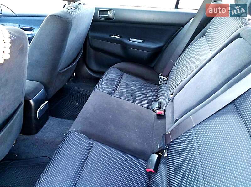 Универсал Mitsubishi Lancer 2006 в Могилев-Подольске фото 28 Универсал Mitsubishi Lancer 2006 в Могилев-Подольске