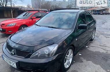 Седан Mitsubishi Lancer 2006 в Запорожье