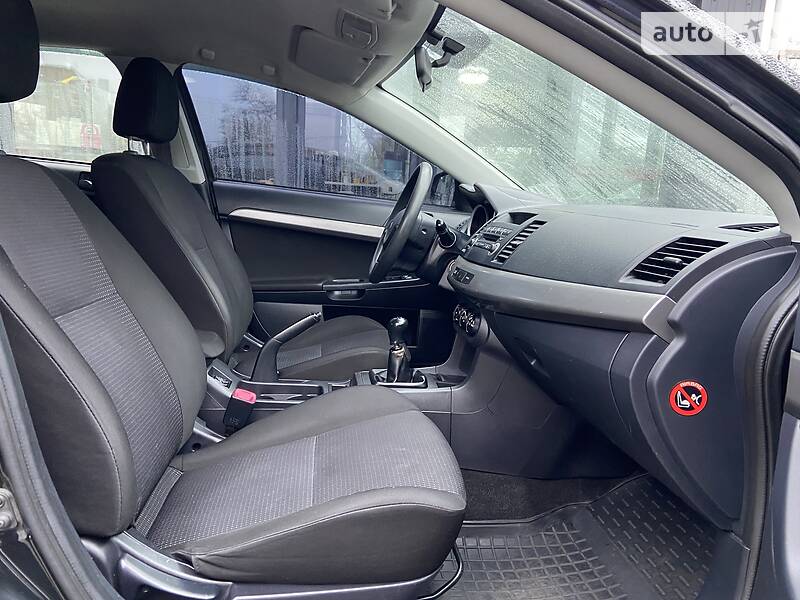 Седан Mitsubishi Lancer 2007 в Херсоне