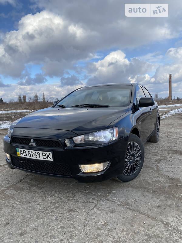 Седан Mitsubishi Lancer 2011 в Одесі