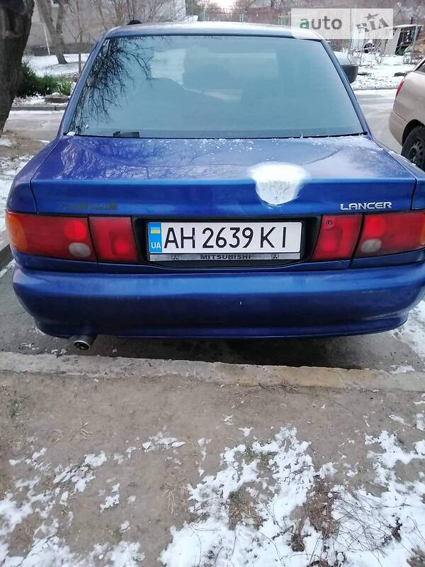 Седан Mitsubishi Lancer 1993 в Верхнеднепровске
