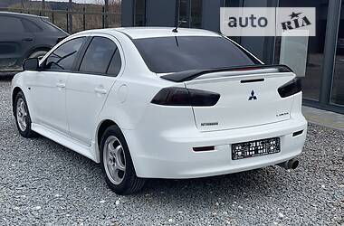 Седан Mitsubishi Lancer 2013 в Львові