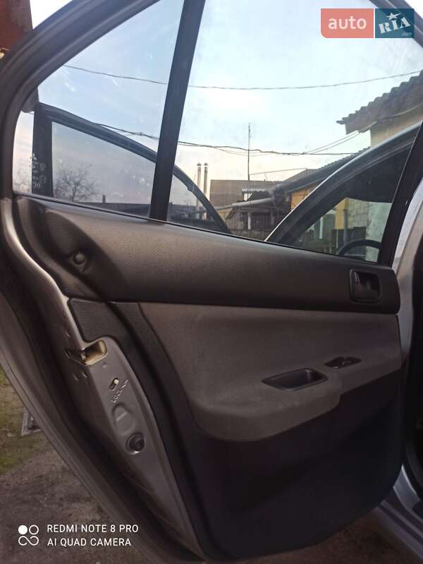 Седан Mitsubishi Lancer 2004 в Нежине фото 9 Седан Mitsubishi Lancer 2004 в Нежине