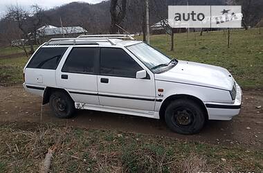 Универсал Mitsubishi Lancer 1987 в Косове
